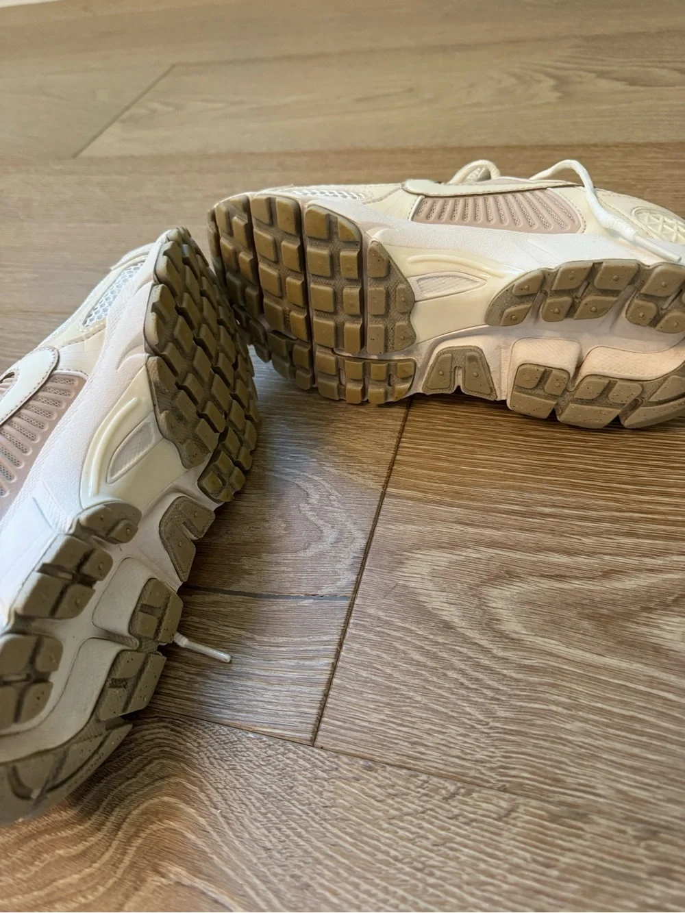 Nike worn handful
